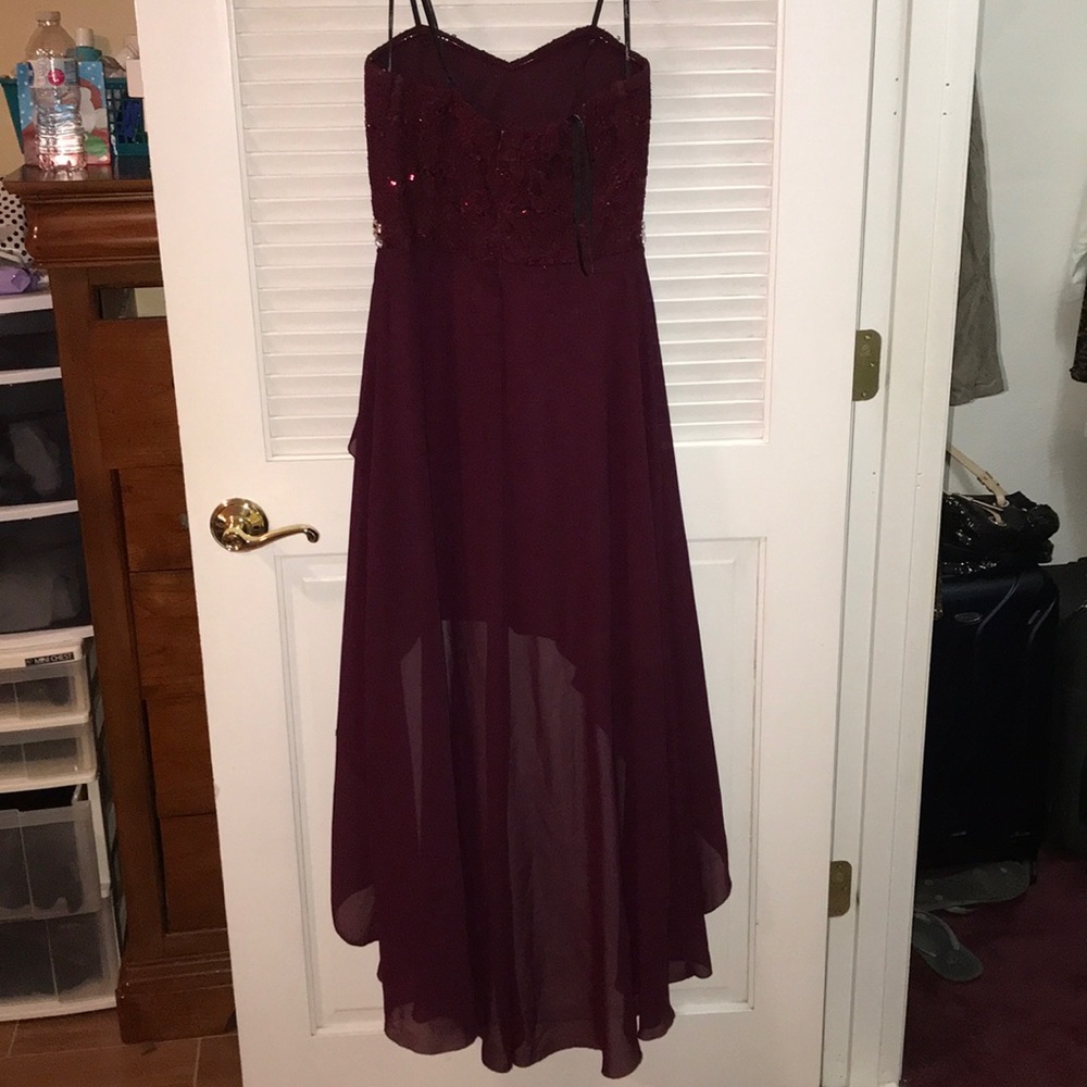 Dress - Picture 3 of 5